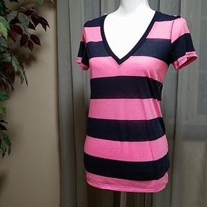 💕 AMERICAN EAGLE ~ favorite tee